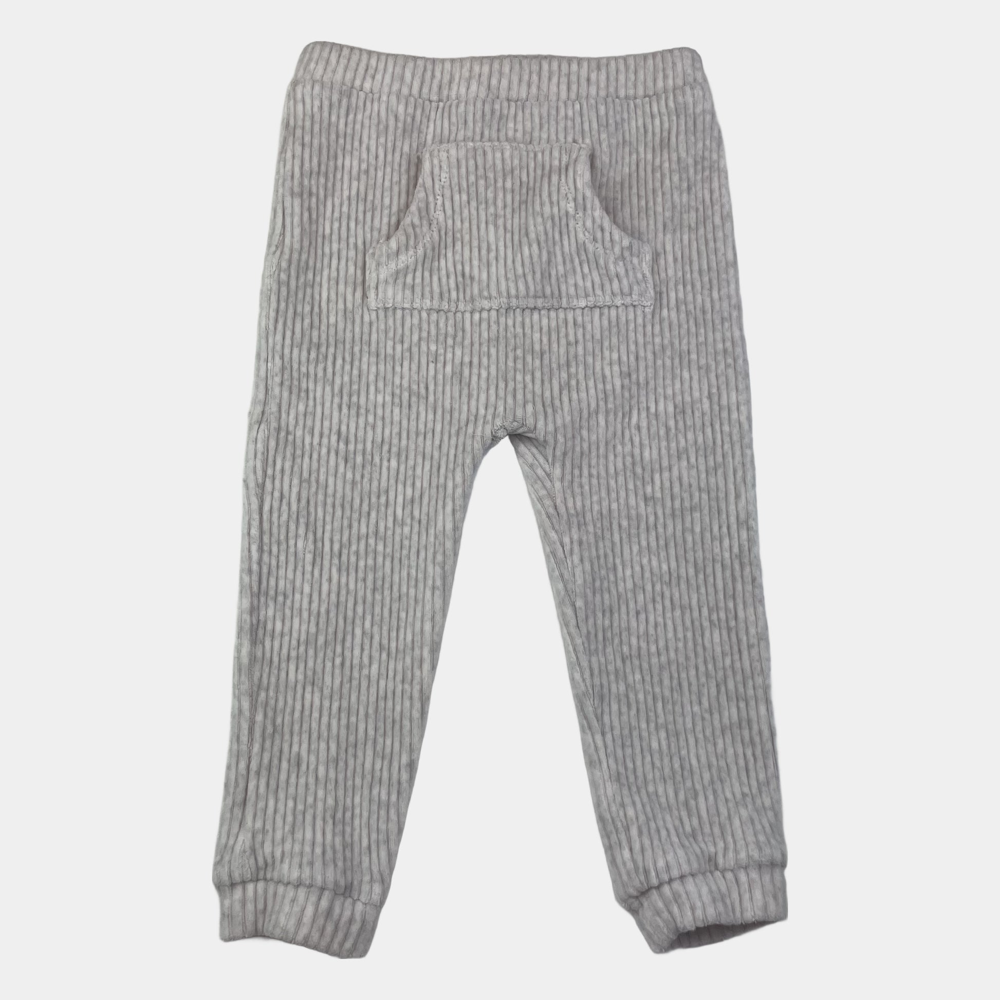 Graue Ripp-Hose für Kinder mit Bauchtasche von Tu, Größe 18-24 Monate. – front