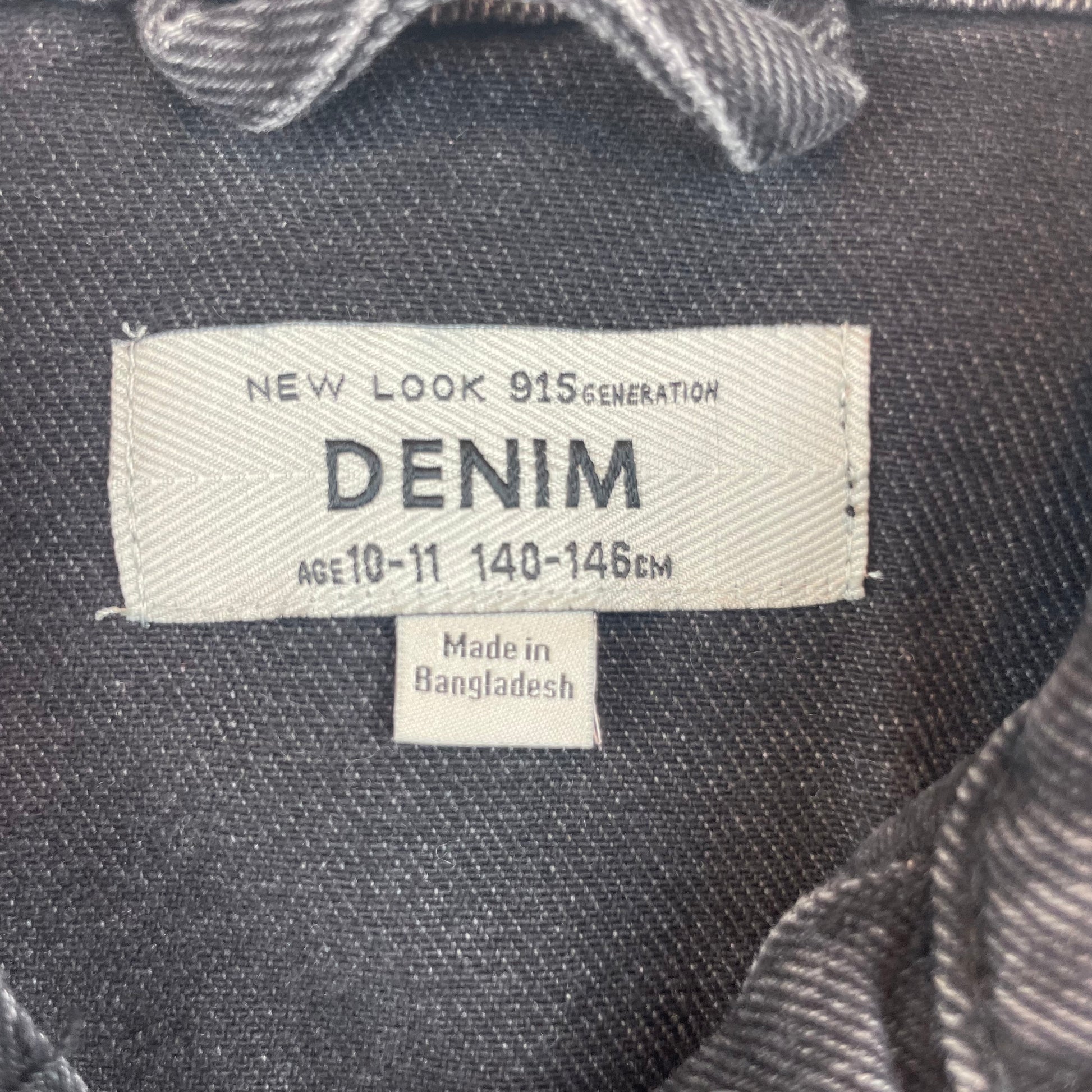 Schwarze Denim-Jacke für Kinder mit Fransen, Größe 10-11 Jahre – inside