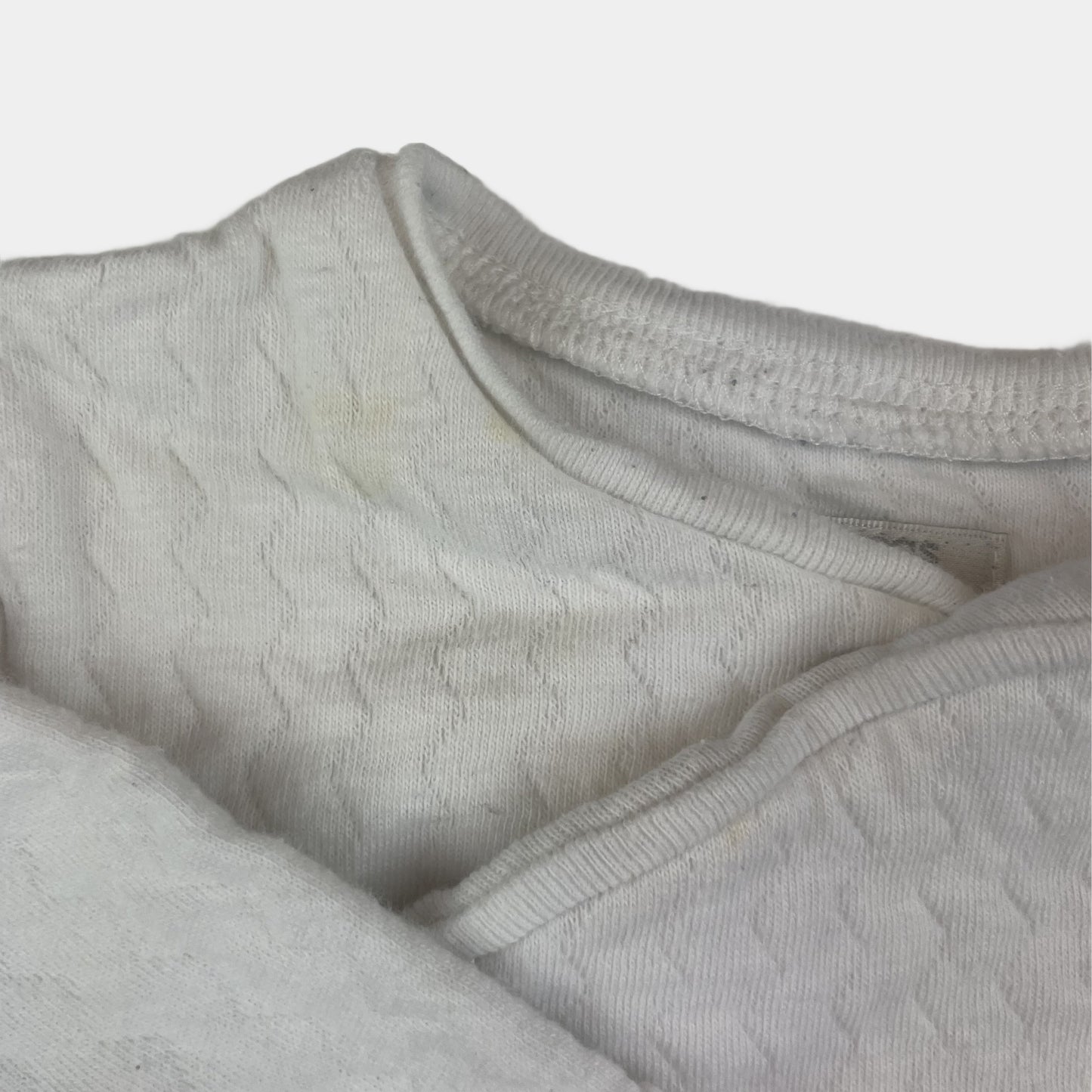 Weißer Schlafanzug für Babys 0-3 Monate mit Fußabdeckung – inside