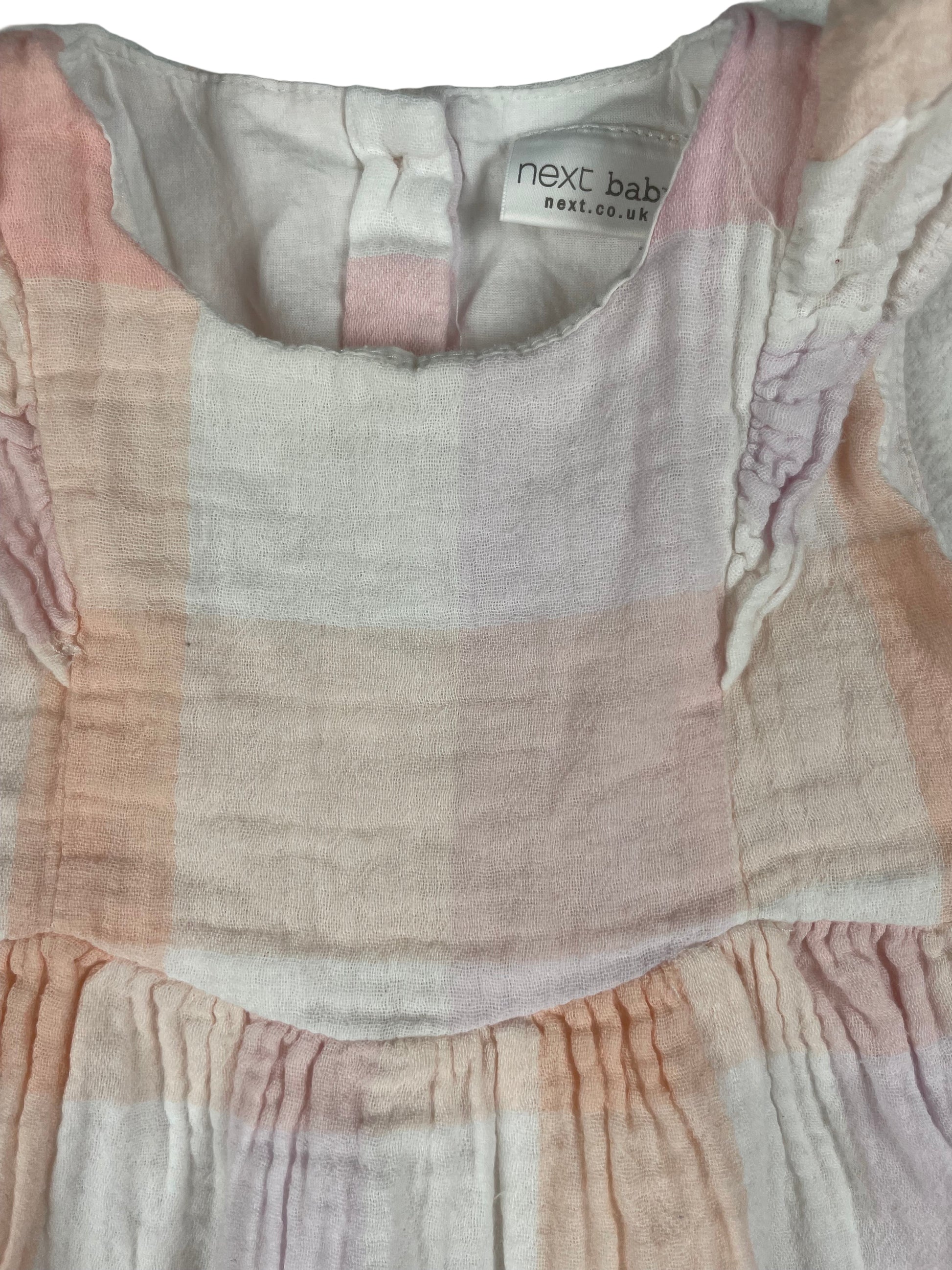 Ärmelloses kariertes Mädchenkleid in Pastellfarben von Next Baby