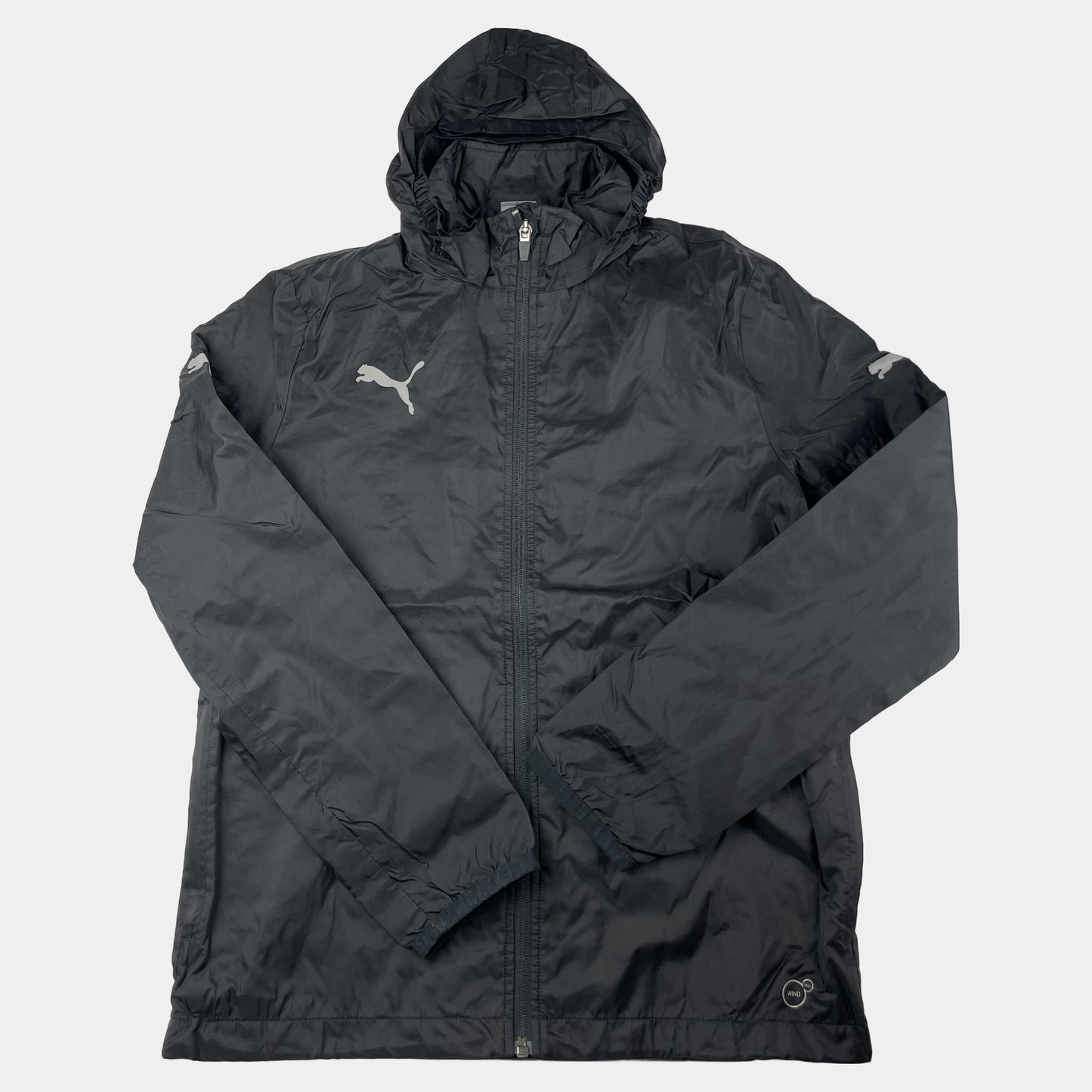 Schwarze Jacke aus Nylon mit Kapuze von Puma in Größe 14 (32/34). – front