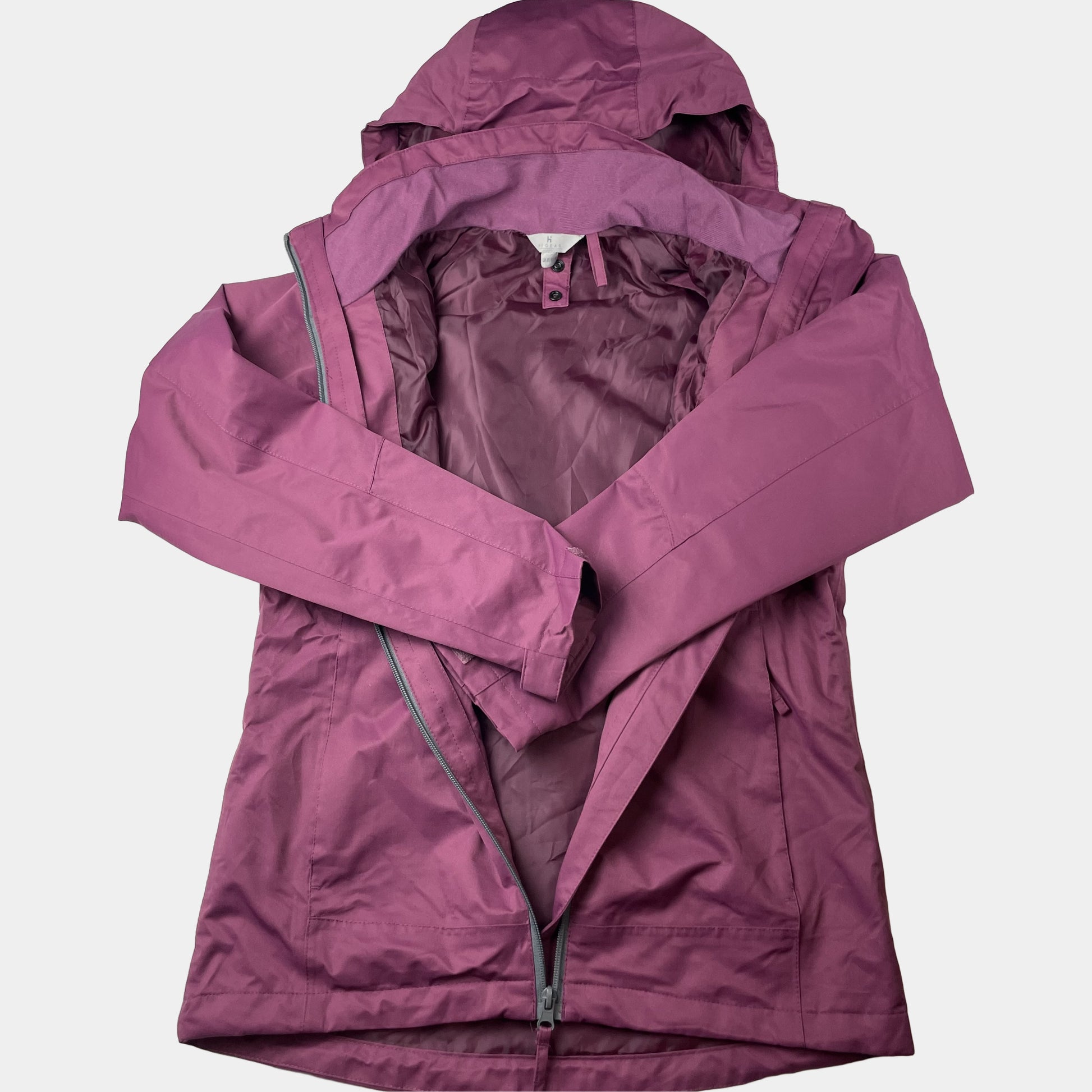 Lila wasserfeste Jacke von Hi Gear in Größe UK 8/EU 36, ideal für kühles Wetter. – inside