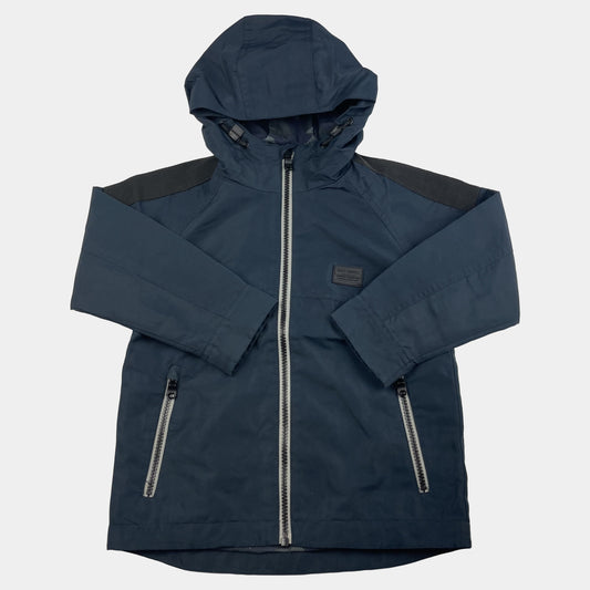 Blaue Softshelljacke für Jungen mit Kapuze und Reißverschlüssen, Größe 4 Jahre. – front