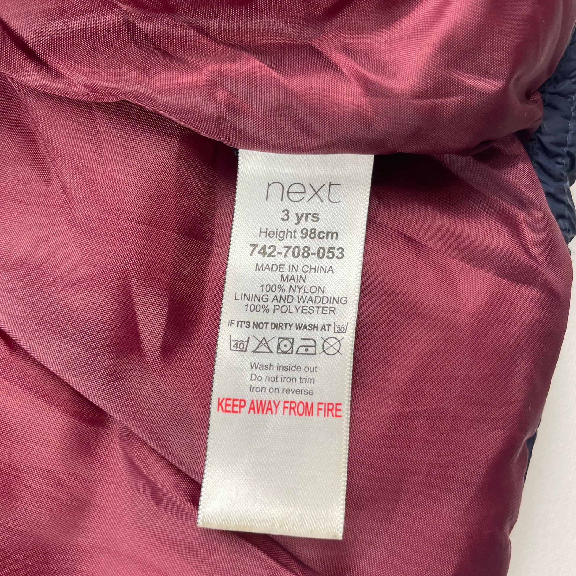 Gesteppte Weste mit Kapuze in Dunkelblau, Größe 3 Jahre, von Next – label