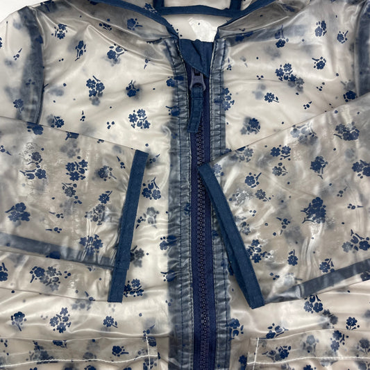 Transparente Regenjacke mit dunkelblauem Blumenmuster für Kinder – sleeve
