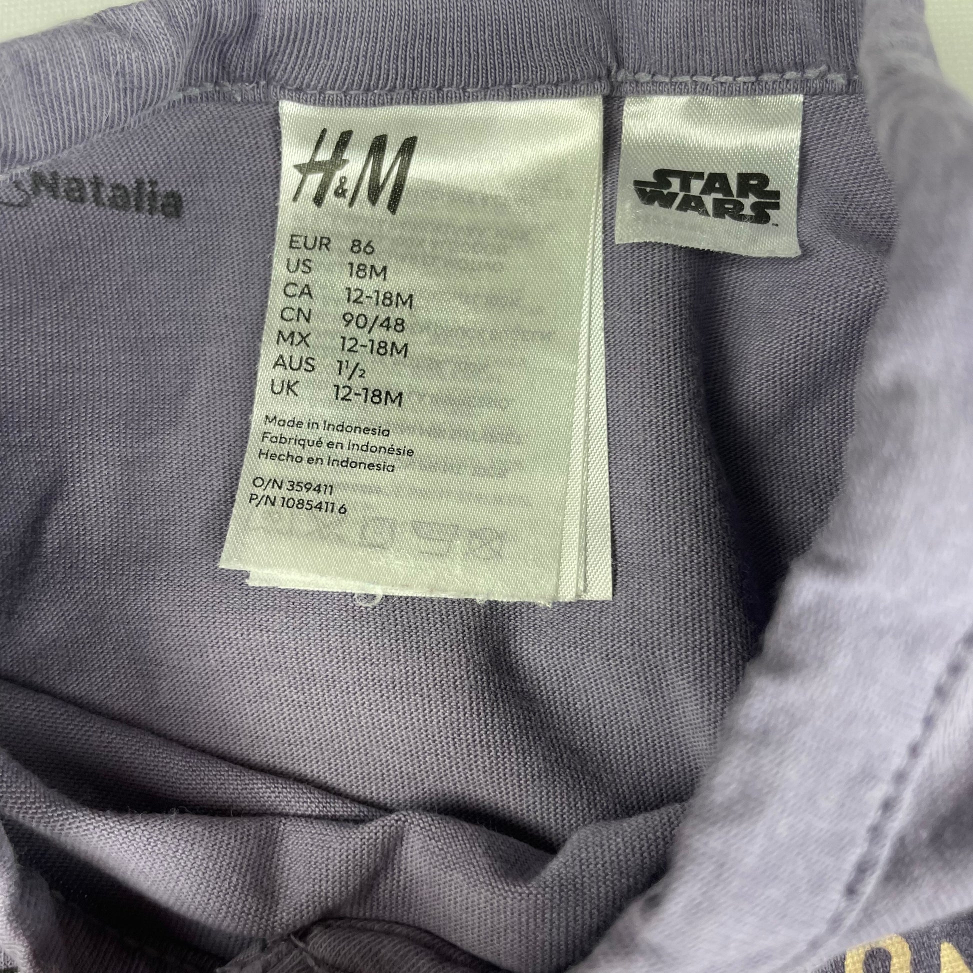 Lila Mandalorian Baby Overall mit Baby Yoda Aufdruck, Größe 12-18 Monate – label