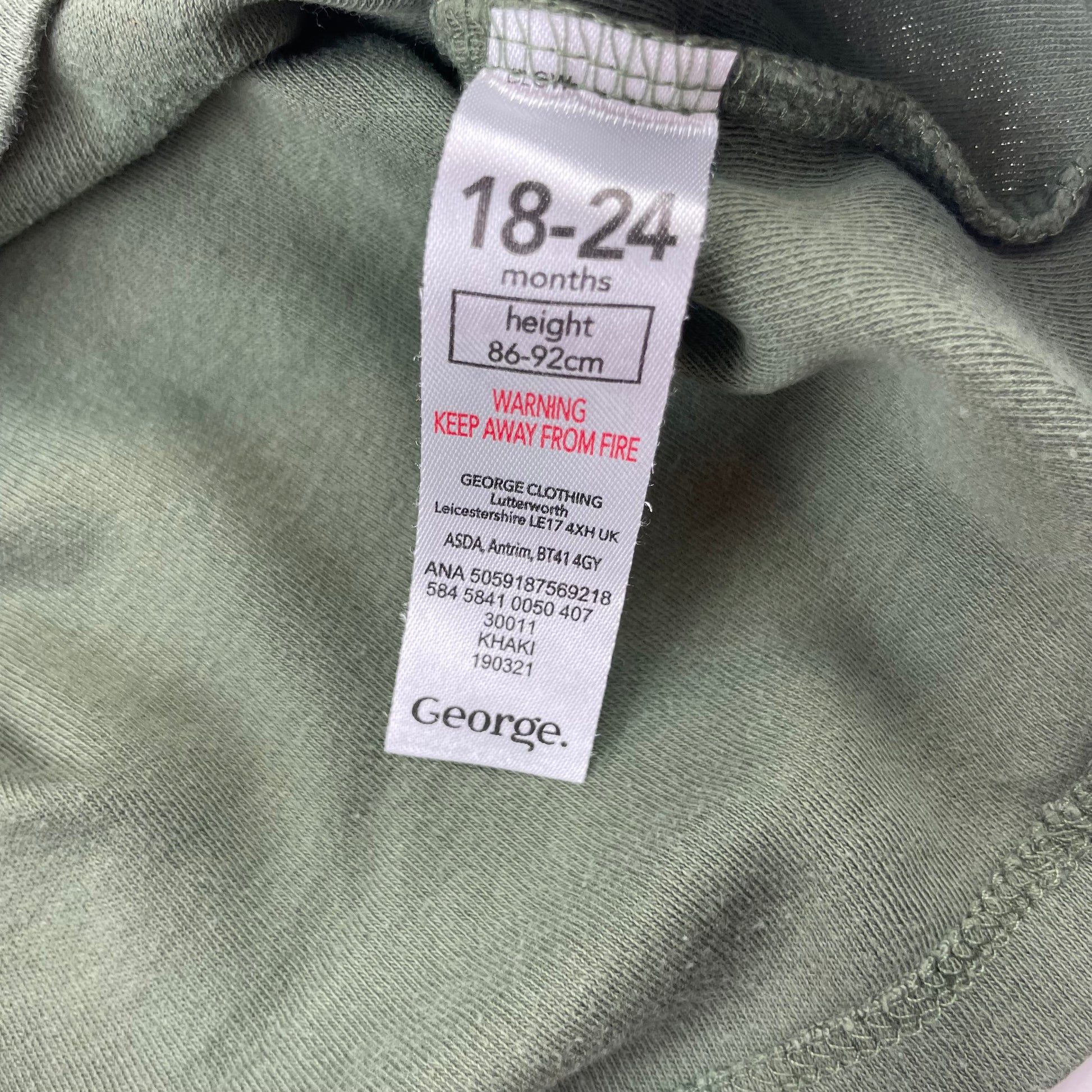 Khaki Baumwoll-Pullover mit Bärenmotiv und Aufschrift für Babys, Größe 18-24 Monate – label