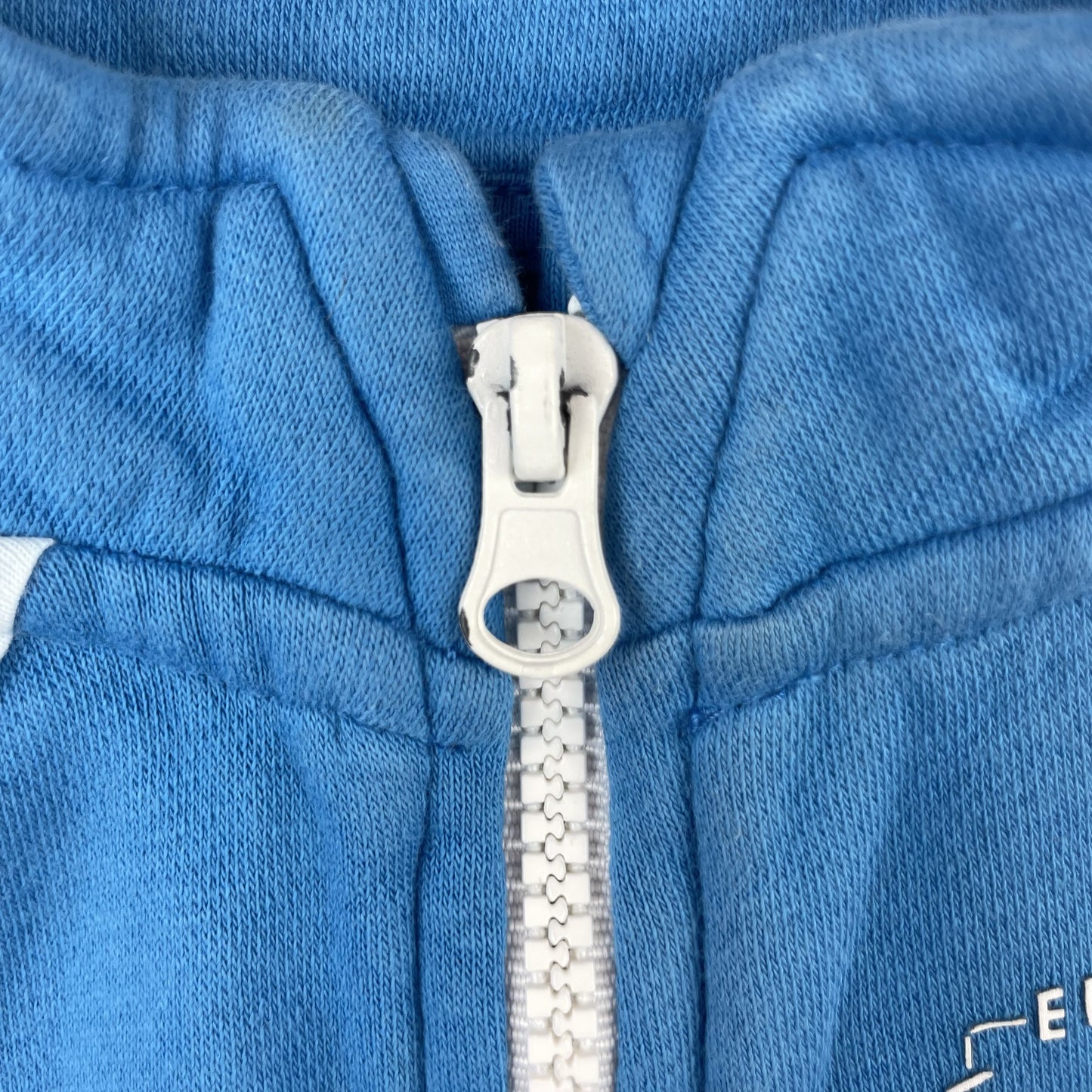 Blaues Sweatshirt mit Reißverschluss und Streifen für Kinder – zip