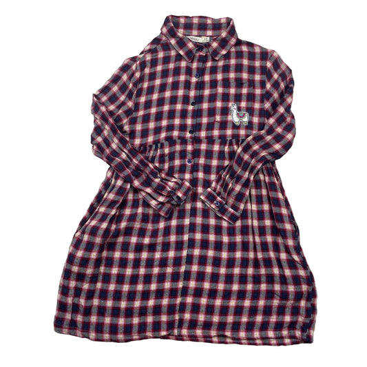 Karierter Langarm-Hemdkleid von Sfera mit Lama-Applikation in Dunkelblau/Rot, Größe 110–116 (5–6 Jahre) – front