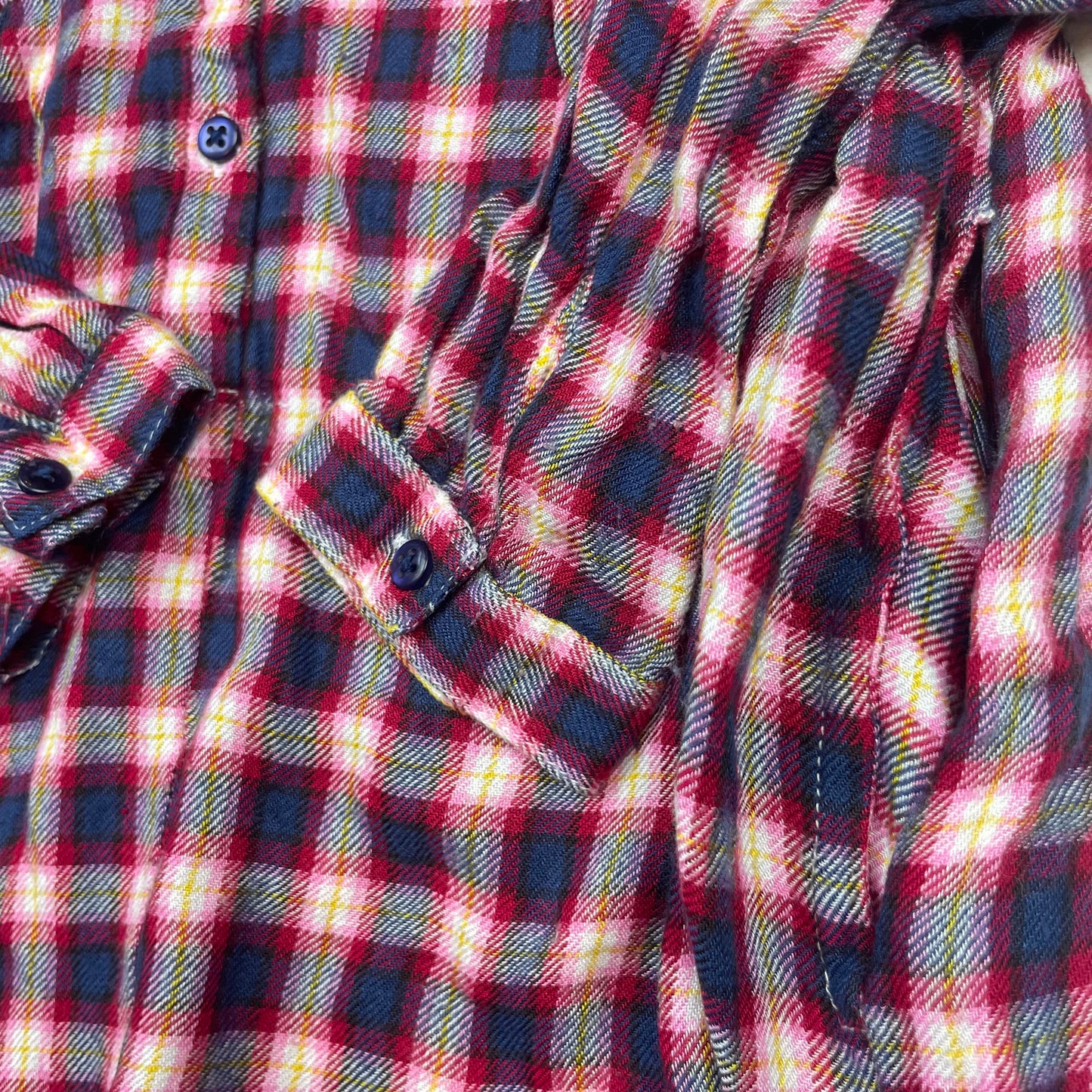 Karierter Langarm-Hemdkleid von Sfera mit Lama-Applikation in Dunkelblau/Rot, Größe 110–116 (5–6 Jahre) – pocket